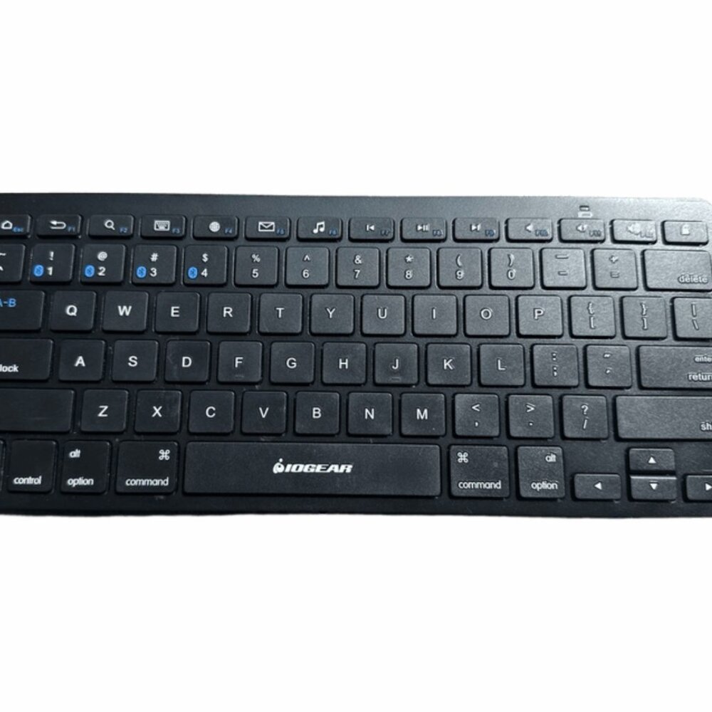 Slim Multi-Link bluetooth Keyboard